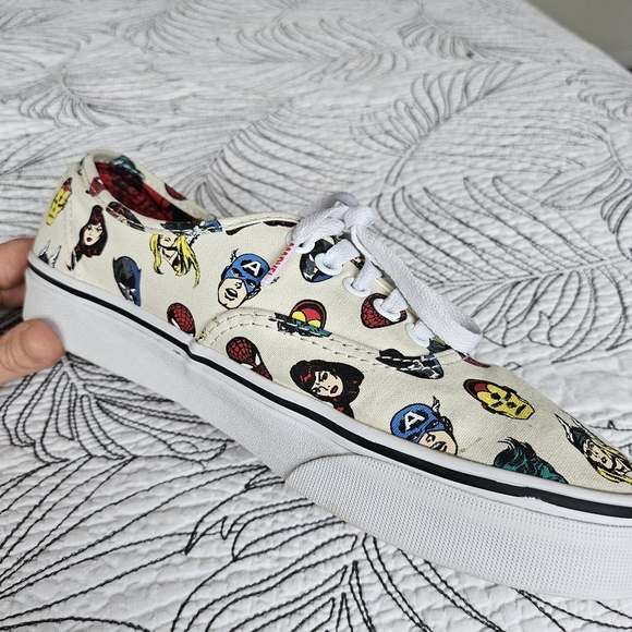 VGUC Vans X Marvel Head Sneakers Mens 8 Women 9.5 - Picture 5 of 15